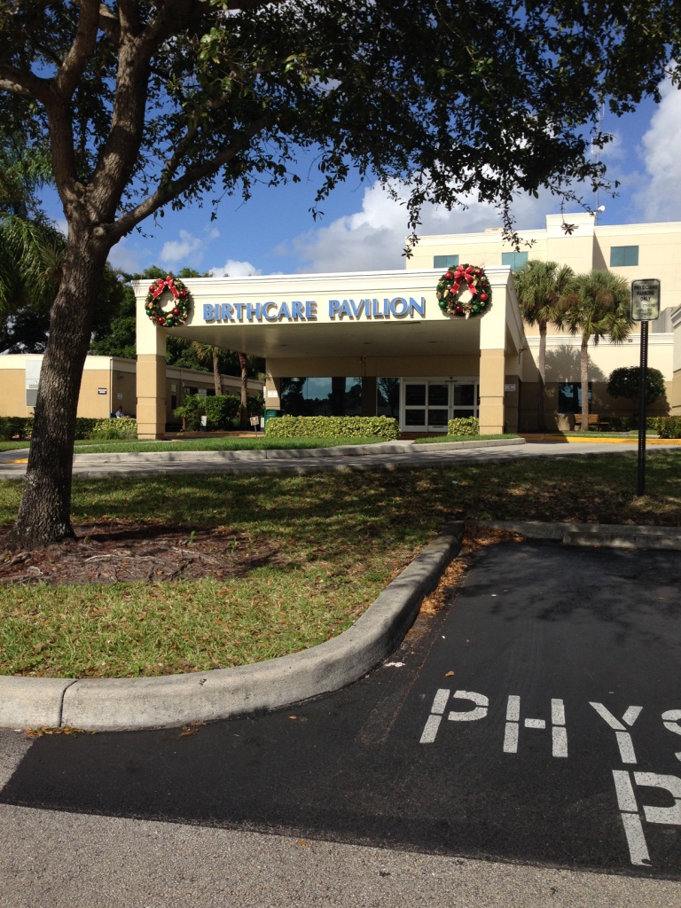 Госпиталь West Boca Medical Center роды в Майами